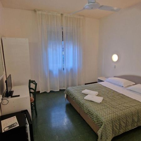 Hotel Sorriso Brenzone sul Garda Exteriér fotografie