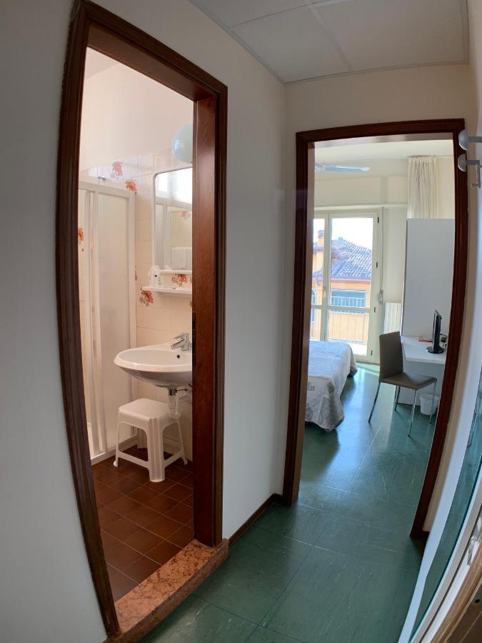 Hotel Sorriso Brenzone sul Garda Exteriér fotografie