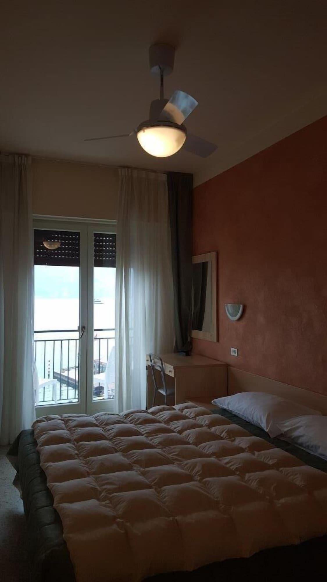 Hotel Sorriso Brenzone sul Garda Exteriér fotografie
