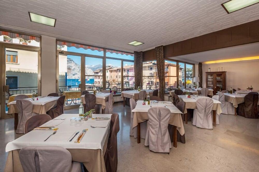 Hotel Sorriso Brenzone sul Garda Exteriér fotografie