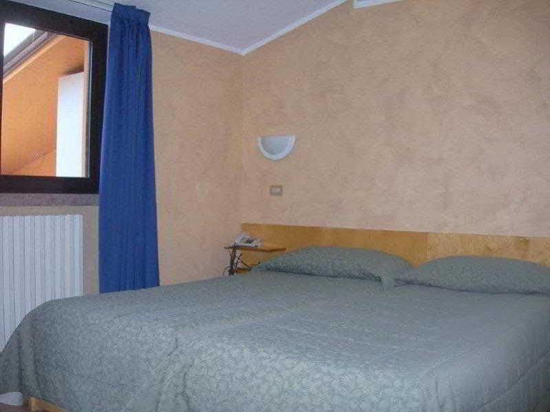 Hotel Sorriso Brenzone sul Garda Exteriér fotografie